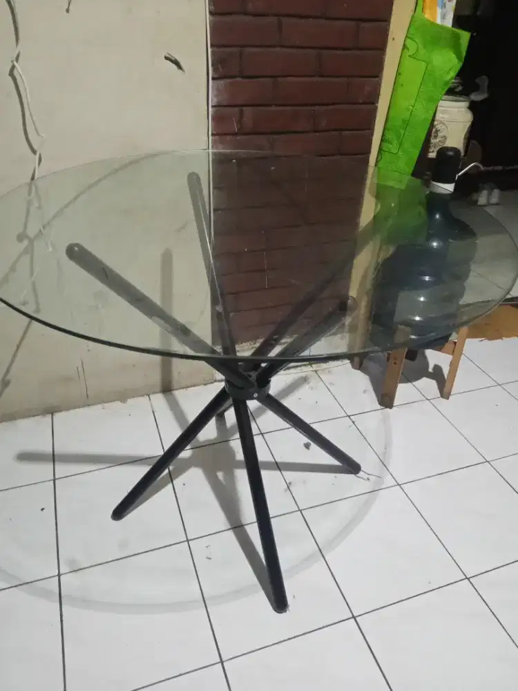 Dijual meja bulat