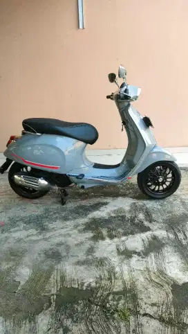Vespa matic sprint iget 150 tahun 2022