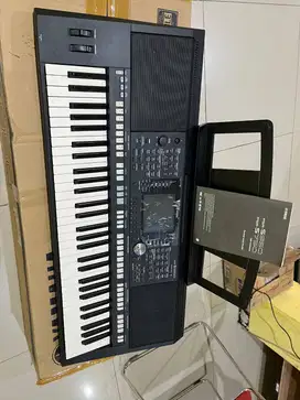 Keyboard Yamaha PSR S950 no minus
