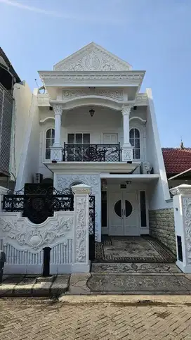 Di Jual Rumah Taman Mutiara Pakuwon City