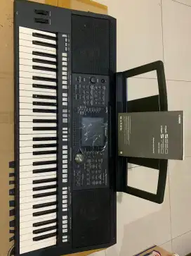 Keyboard Yamaha psr s950 mulus