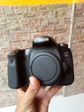 Canon 60d body only