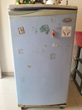 Kulkas toshiba 1 pintu
