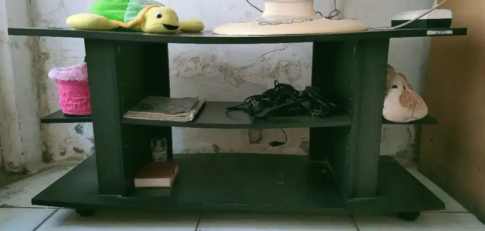 Meja TV / Rak TV Modern