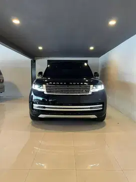 Range Rover 3.0 Autobiography Long Wheelbase 2023 Black on Beige