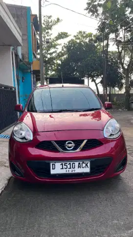 Nissan march 2014