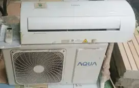 AC 1/2 PK Aqua like new super mewah dan istimewa ori pabrik jual + psg