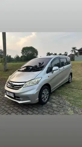 Honda Freed 2012 Bensin