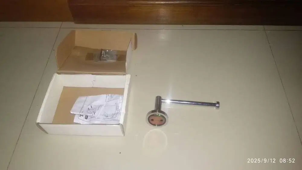 Paper Holder TOTO  TX703AES