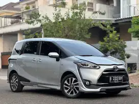 Toyota Sienta 2017 Bensin