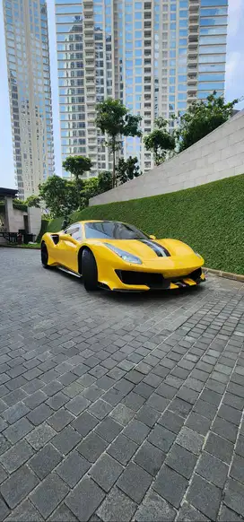 Ferrari 488 Pista 2021 Giallo Modena