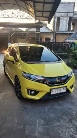 JAZZ RS 2016 AT low km