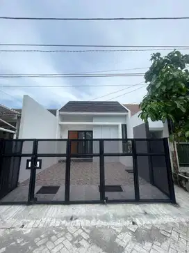DIJUAL RUMAH BARU di WIGUNA