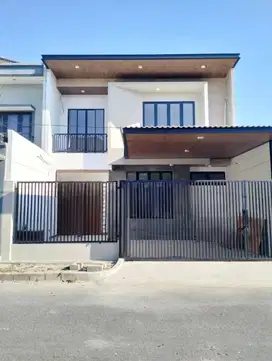 DI PANTAI MENTARI ,RUMAH BARU MINIMALIS 2 LT (Tjin2Winmax)