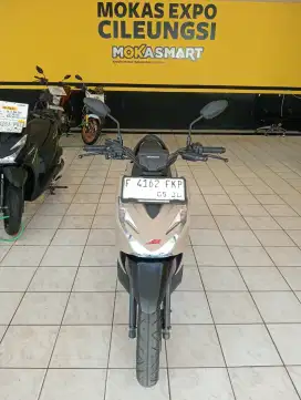 Dijual motor Honda Beat street 2025
