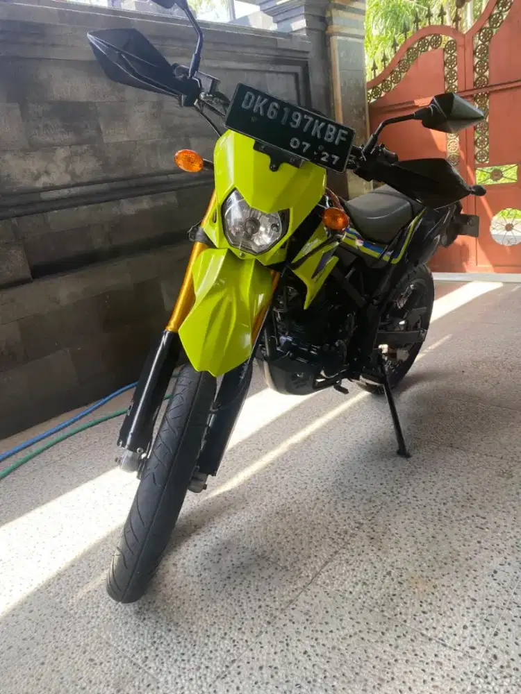 Kawasaki Dtracker supermoto