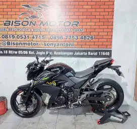 LOW KM MEWAH! KAWASAKI NINJA Z250 NAKED Z 250 2 SYLINDER 2014 NIK 2013