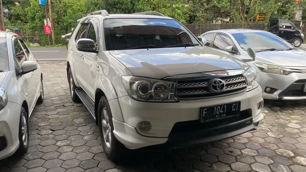 Fortuner TRD Sportivo Diesel matic 2011