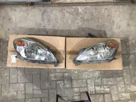 Headlamp Avanza VVTI tahun 2011