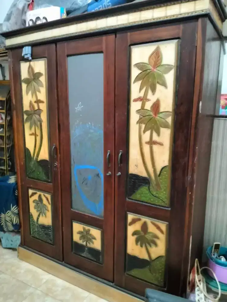 Jual lemari kayu jumbo, ,motif pohon