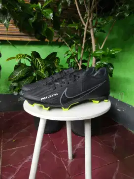 SEPATU BOLA NIKE ZOOM VPR 15 ACADEMY FG NEW