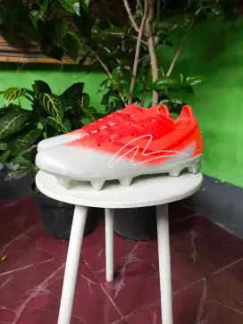 SEPATU BOLA SPECS ATHERIA 2 FG