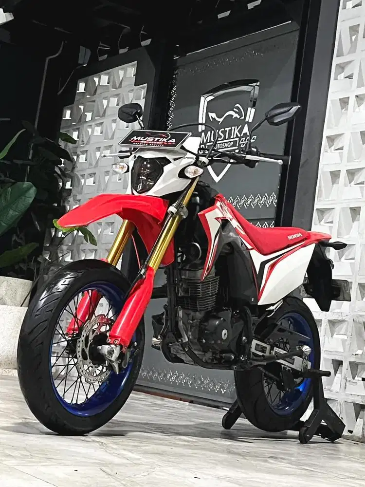 Terbatas‼️Honda CRF 150 supermoto 2018 - Ayu Mustika