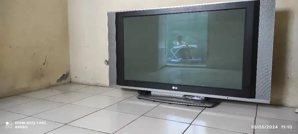 D jual TV LG plasma 42 inci