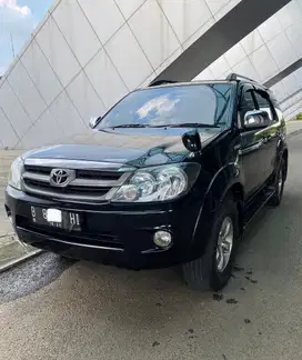 Toyota Fortuner 2005 4runner