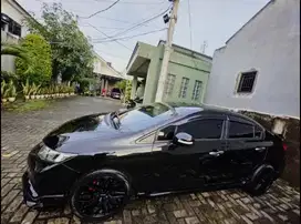 Honda Civic 2012 Bensin