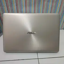 Laptop Asus X442UR Intel Core i7-7500U RAM 4GB SSD 500GB