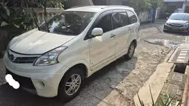 Daihatsu Xenia 2013 Bensin