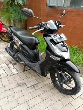 Dijual cepat HONDA BEAT karburator full orisinil sesuai foto