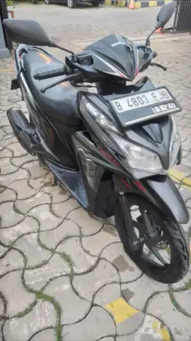 Dijual cepat HONDA VARIO KZR CBS ISS ORIGINAL