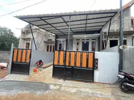 Ready siap huni..3 kamar tidur free pagar dan canopi