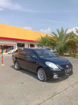Nisan almera 2014