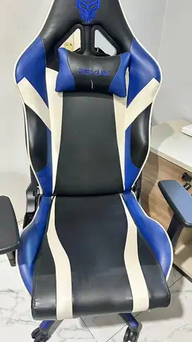kursi gaming rexus