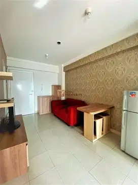 Hunian Nyaman! 2BR 43m² Furnished View Laut Sebrang Mall Green Bay Plu