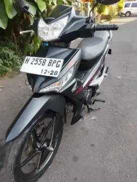 Di jual honda supra.