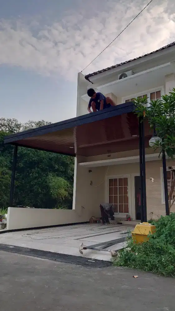 Kanopi baja ringan dan renovasi atap