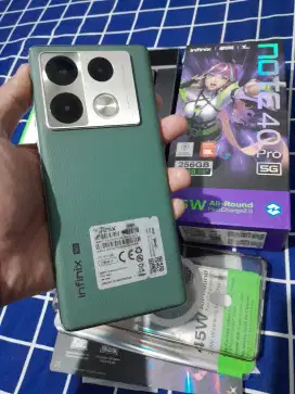 Infinix note 40 pro 5G 8/256gb ( layar lengkung ) full set no minus