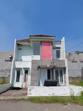RUMAH DI PERUM CITRA CITY RESIDENCE BLOK B NO 07, SARIROGO, SIDOARJO