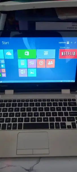 toshiba L15W-B sudah layar sentuh