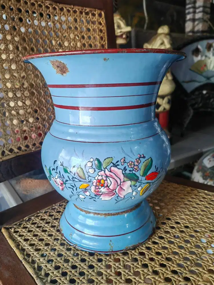 Paidon Enamel Vintage – Motif Bunga