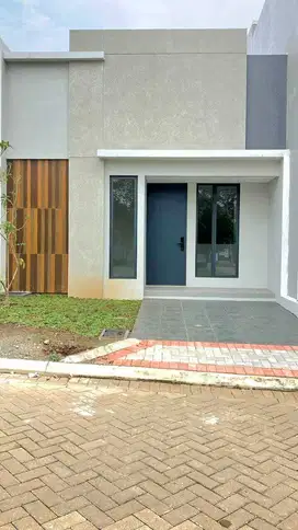 Jual Rumah U Ville Bintaro dekat Kampus UPJ, Stasiun, Mall BXC