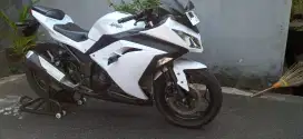 Dijual Kawasaki Ninja 250 Tahun 2013