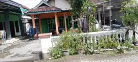RUMAH DI KELURAHAN SEKETI, BALONGBENDO SIDOARJO
