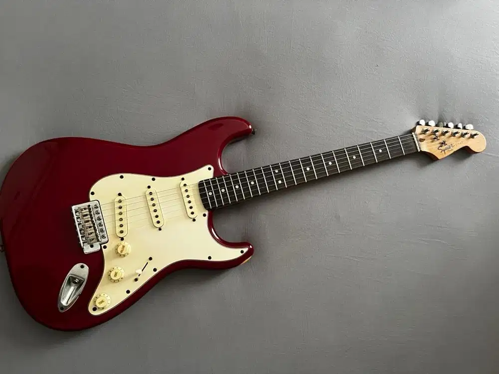 Squier Stratocaster Standard Series