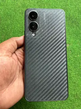 vivo y17s 4/64gb