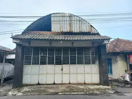 RUMAH DI KELURAHAN SUKO, SUKODONO SIDOARJO